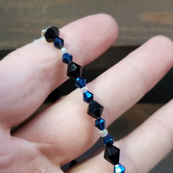 8 Inch Sterling Silver Unique Blue And Black Crystals Bracelet - Picture 2 of 7